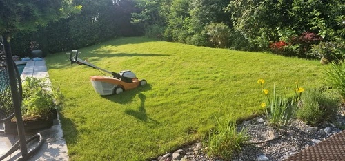 Rasenpflege Frauenfeld - Impressionen unserer Arbeit